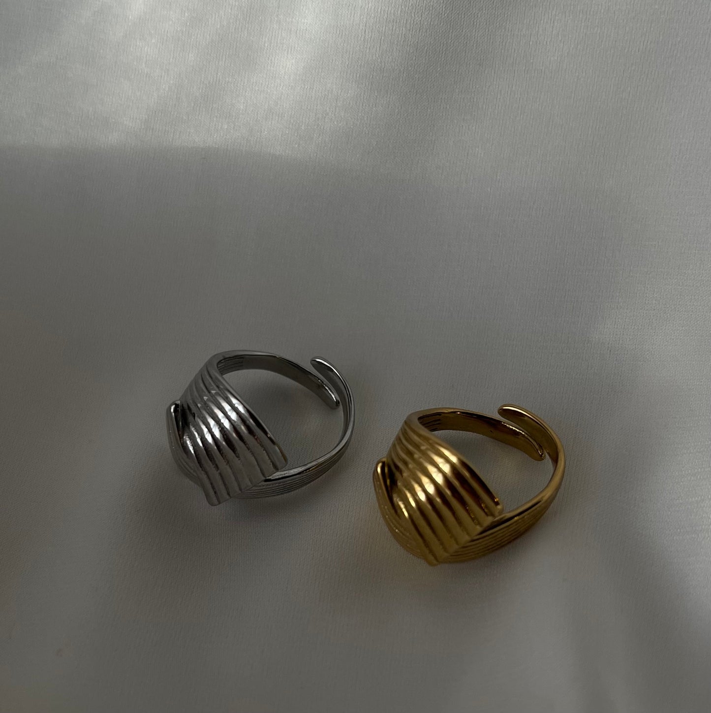 Anello Attic