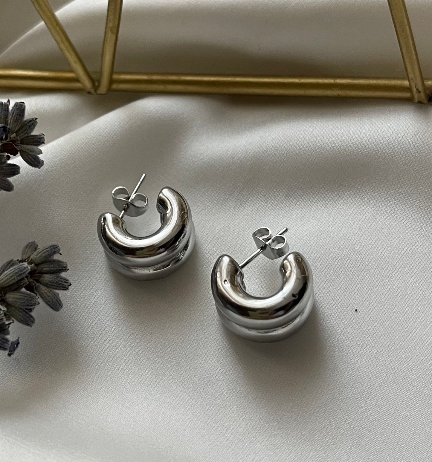 Double Bold Mini Hoops