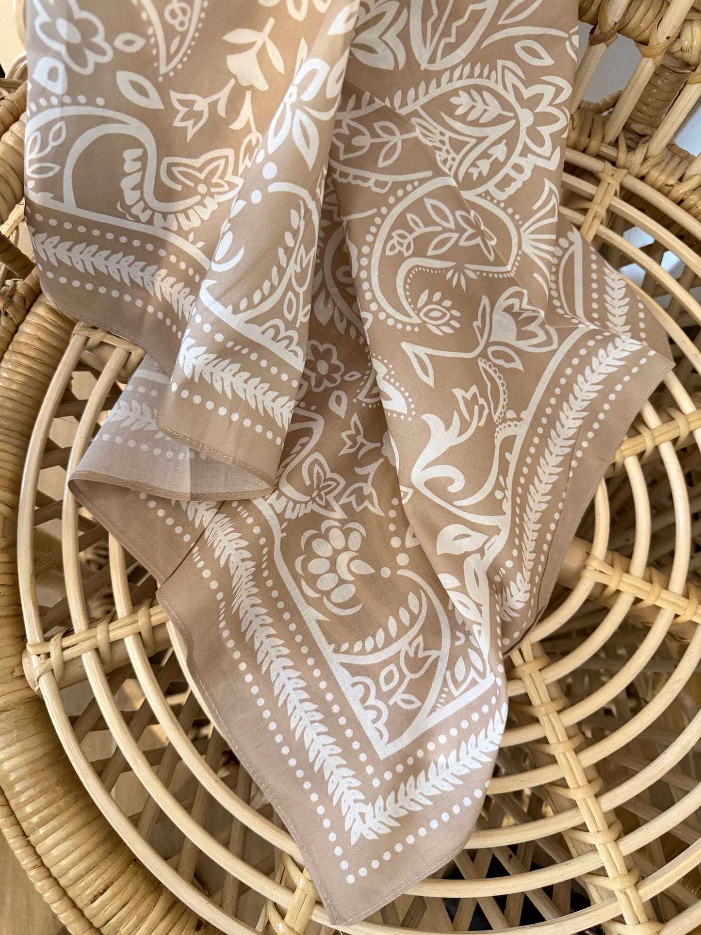 Foulard Garden sable