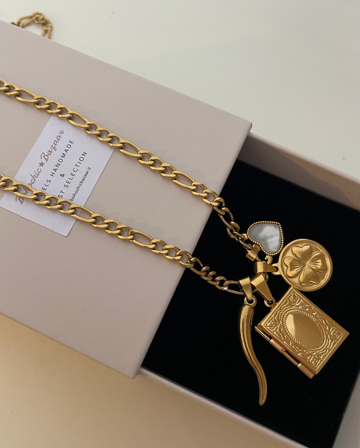 Legend Necklace