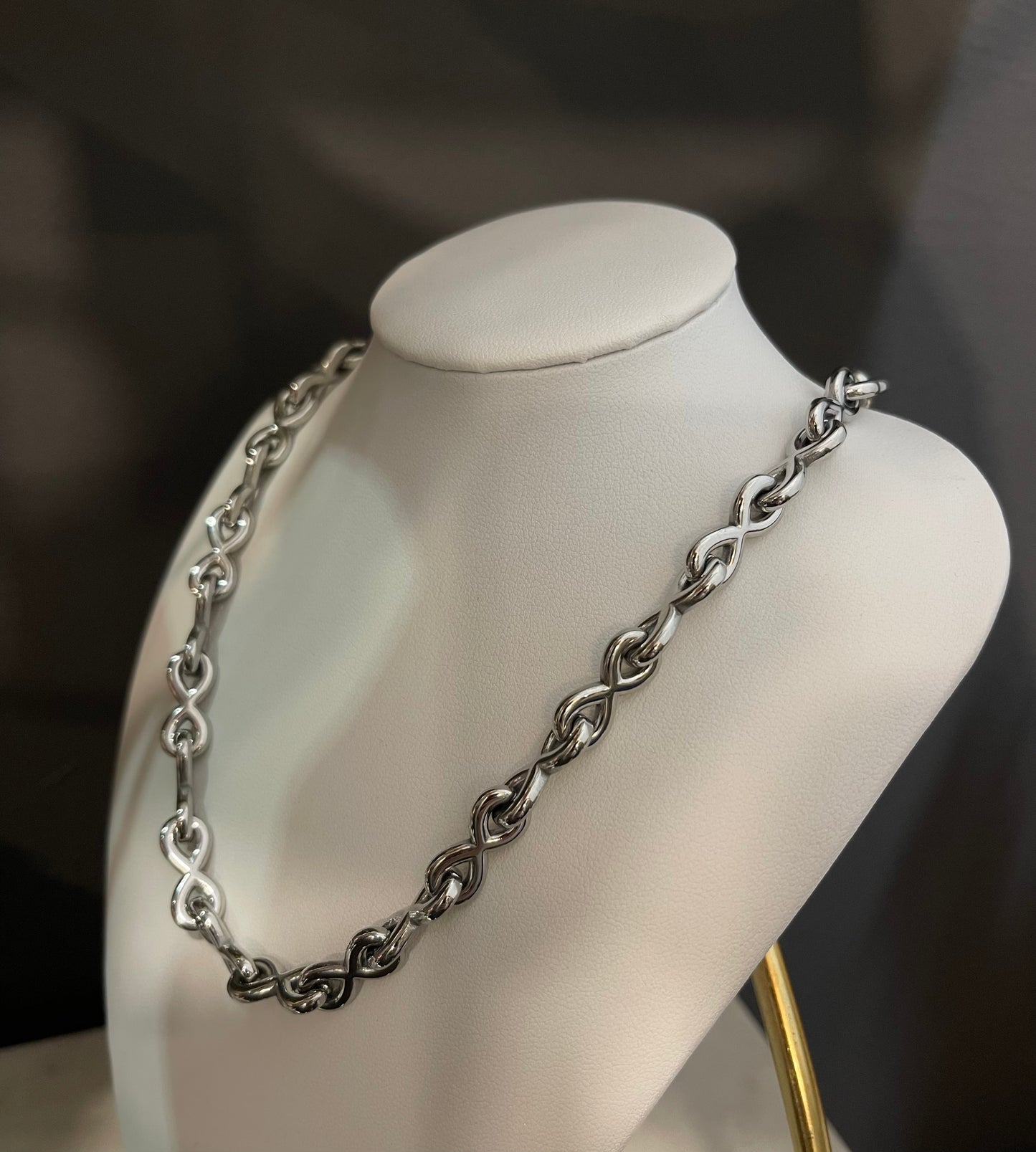 Collier Beverly ♾️