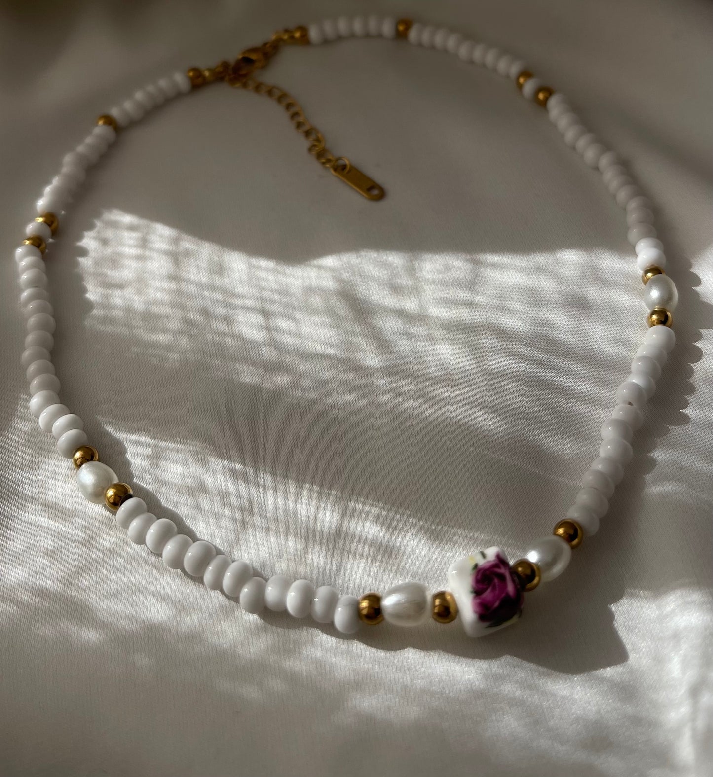 Collana Romantic White