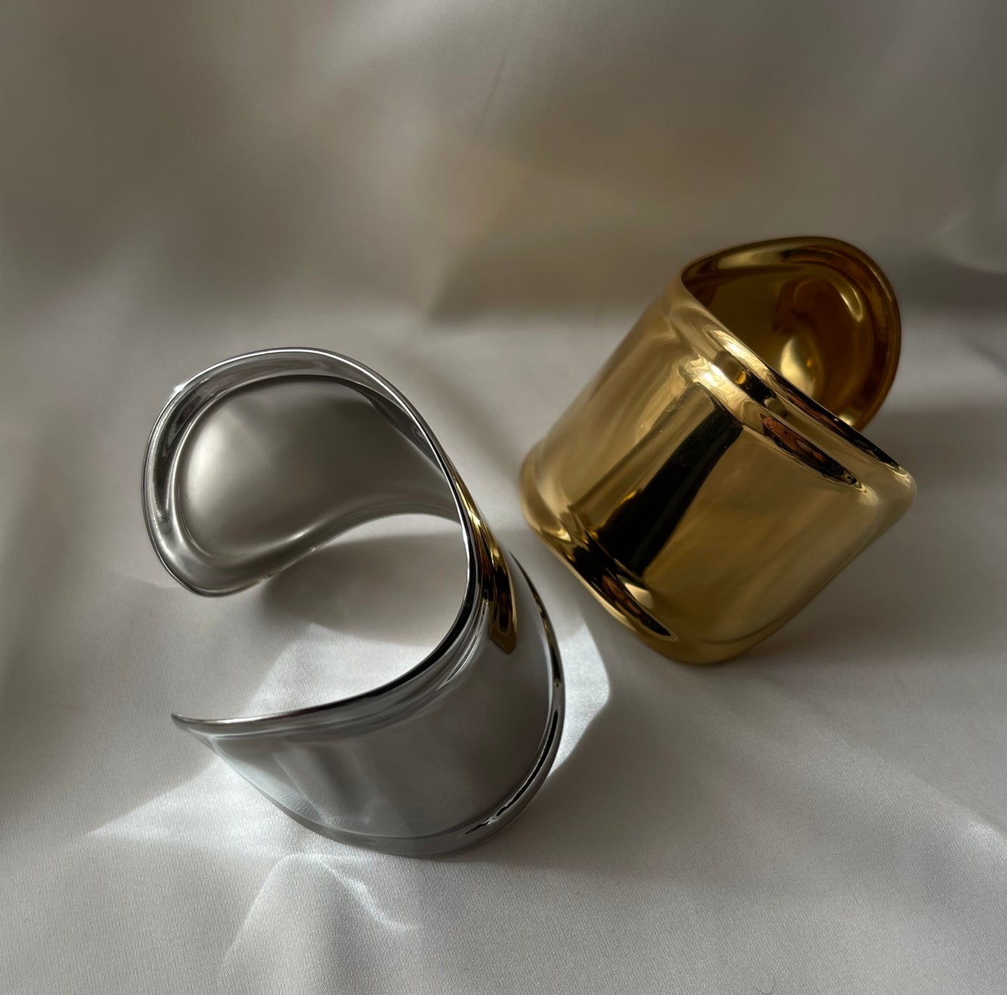 Bangle  Polser