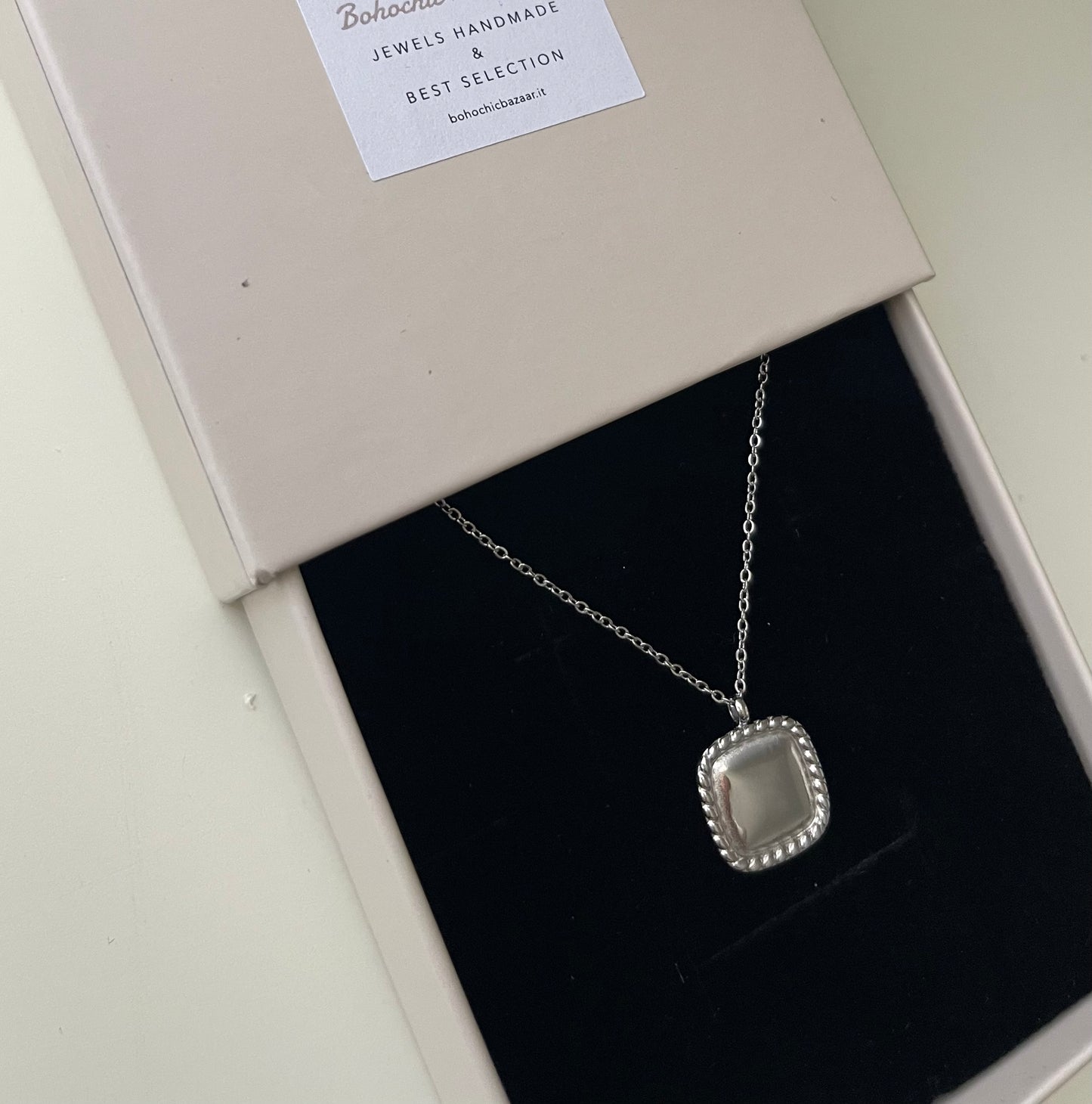 Collana Maddy