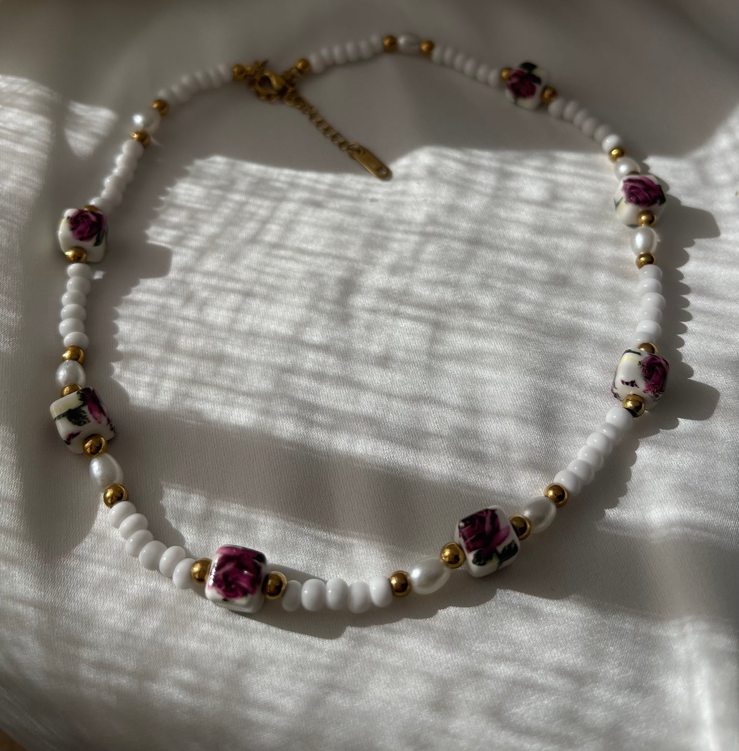 Collana Romantic White