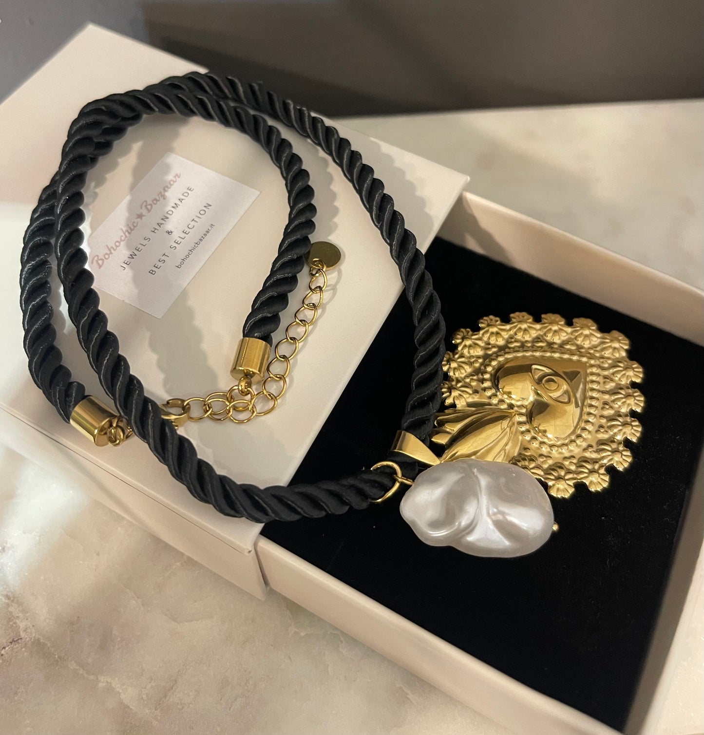 Collana Rocky