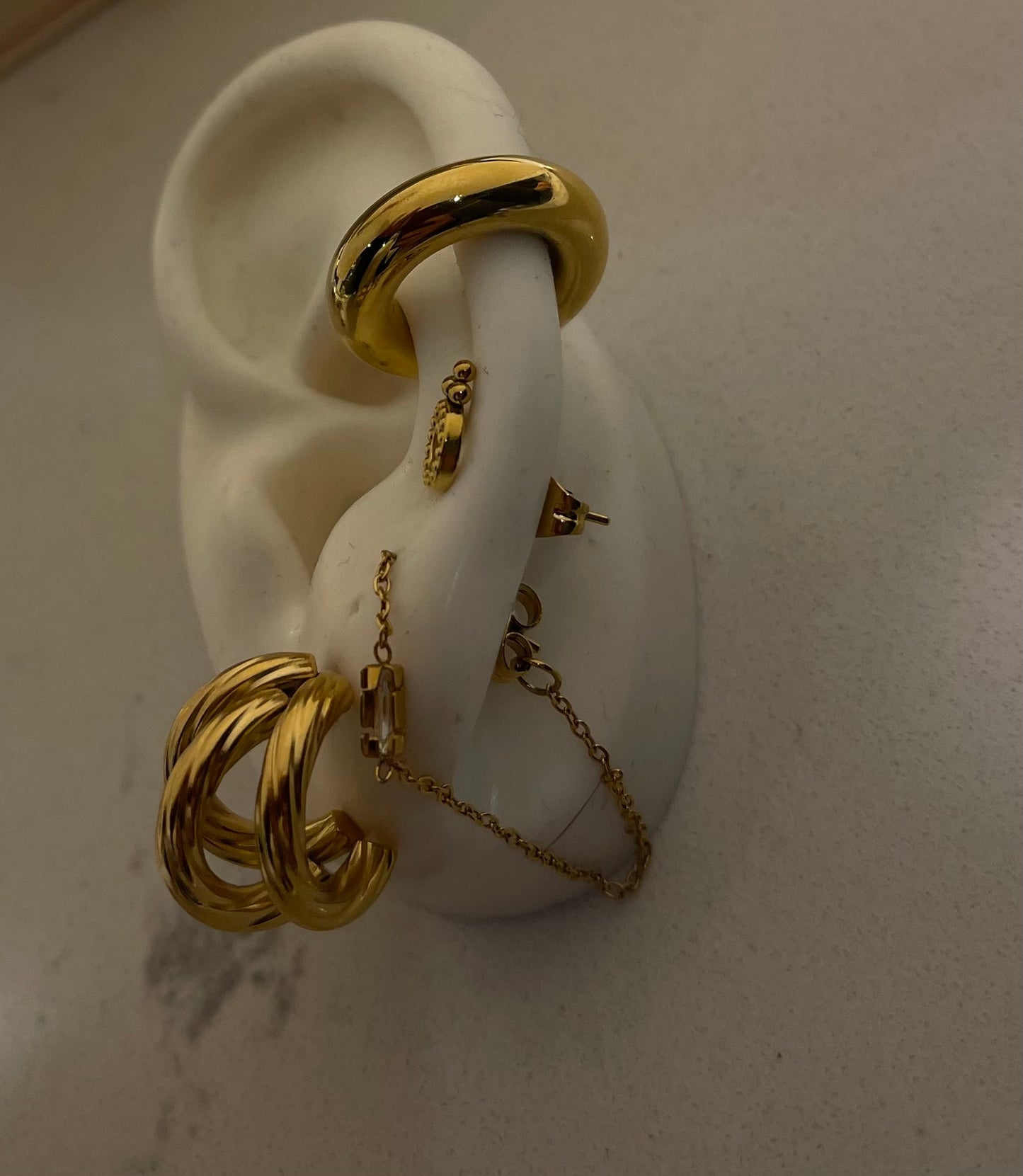 Kleo Mini Earrings