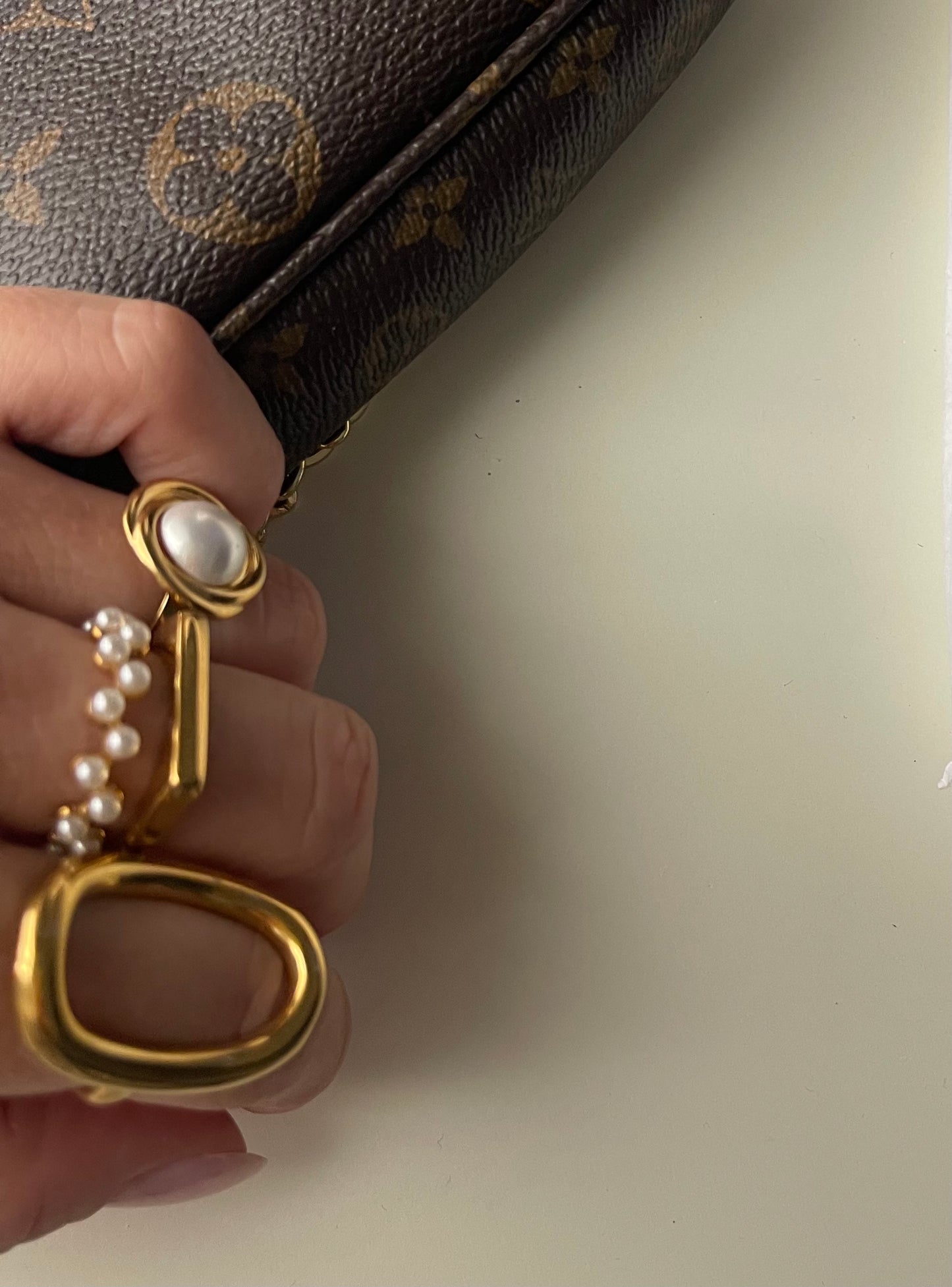 Anello Ines