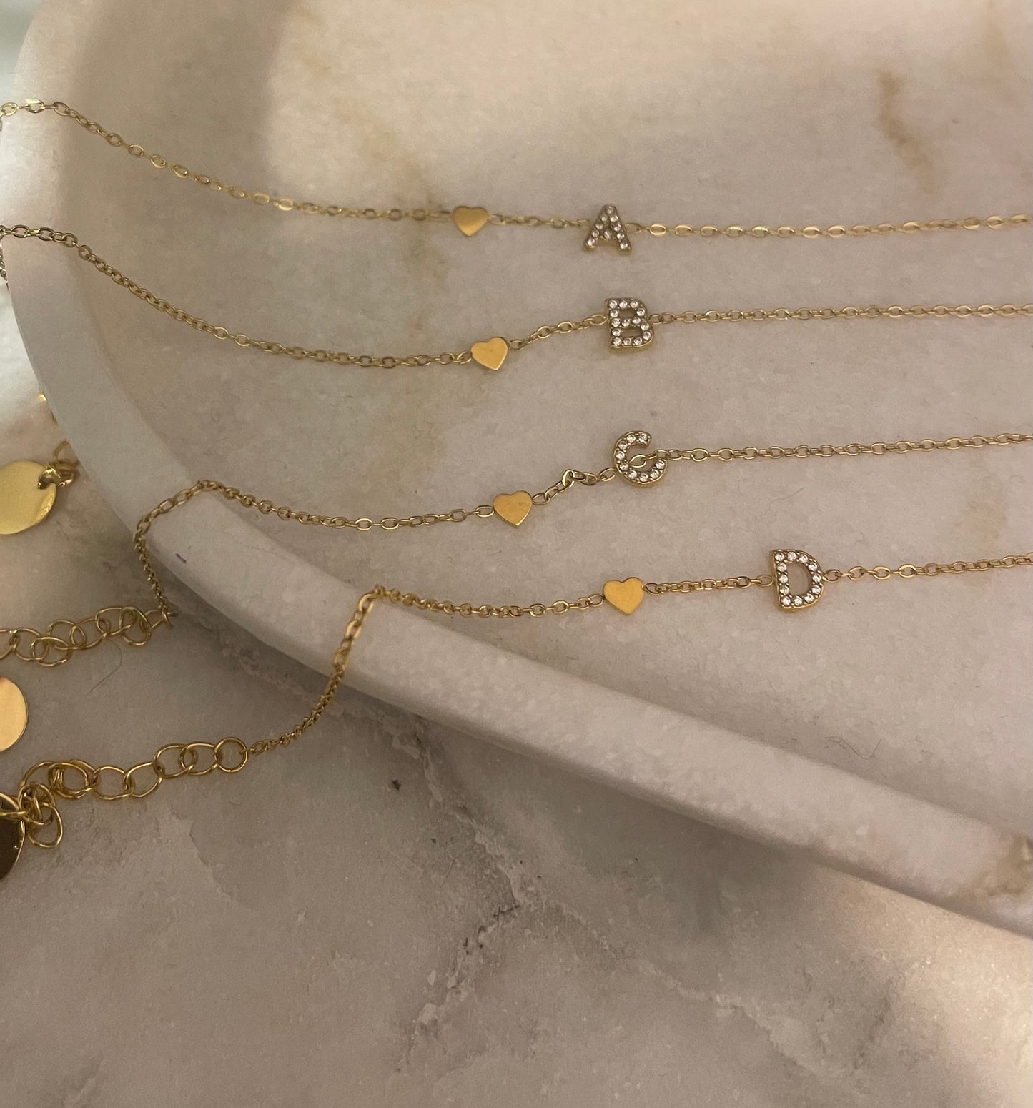 Braccialetto iniziale Gold