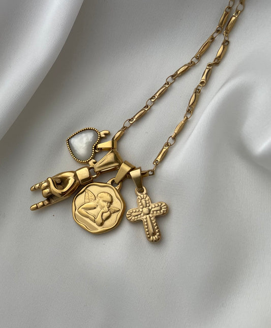 Collana Adelaide