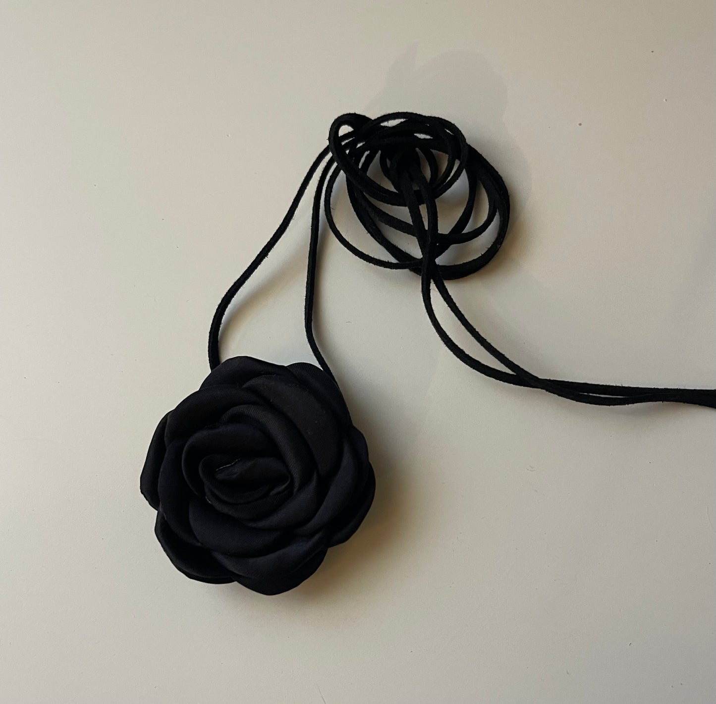 Choker Camelia