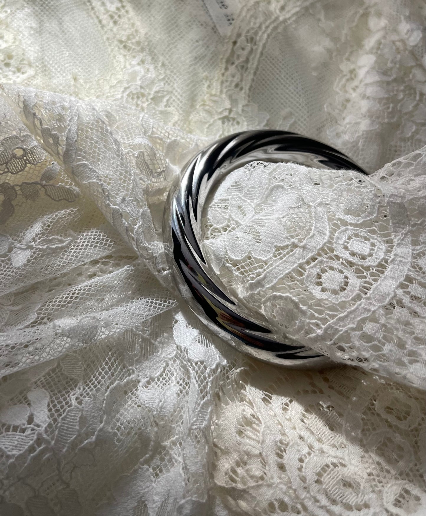Bangle BOLD Twisted