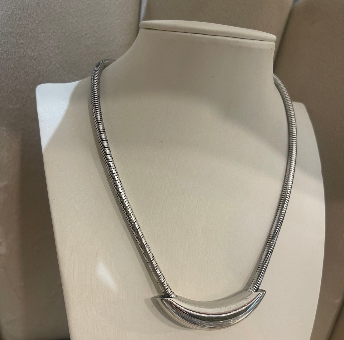 Collier Banana moon