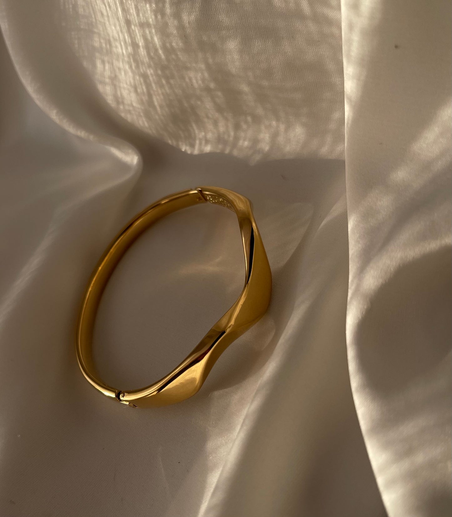 Bangle Waves