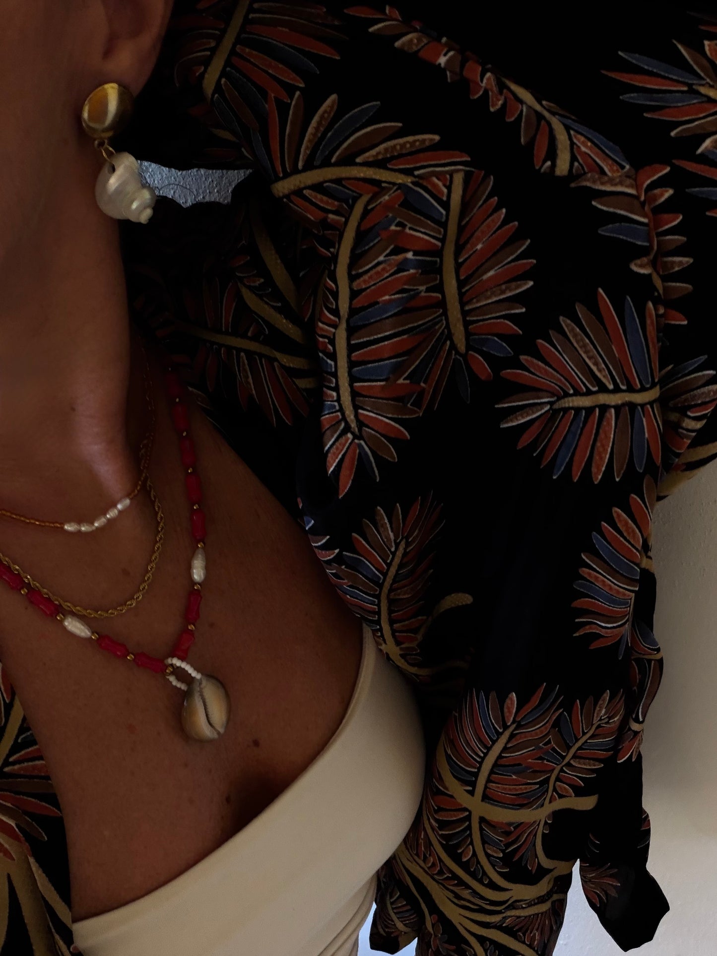 Fuera Necklace