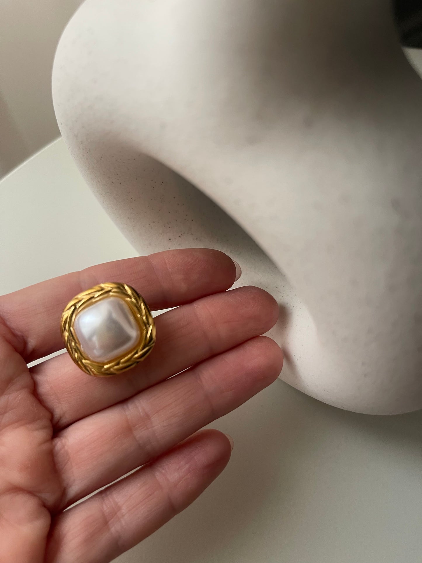 Anello Julienne