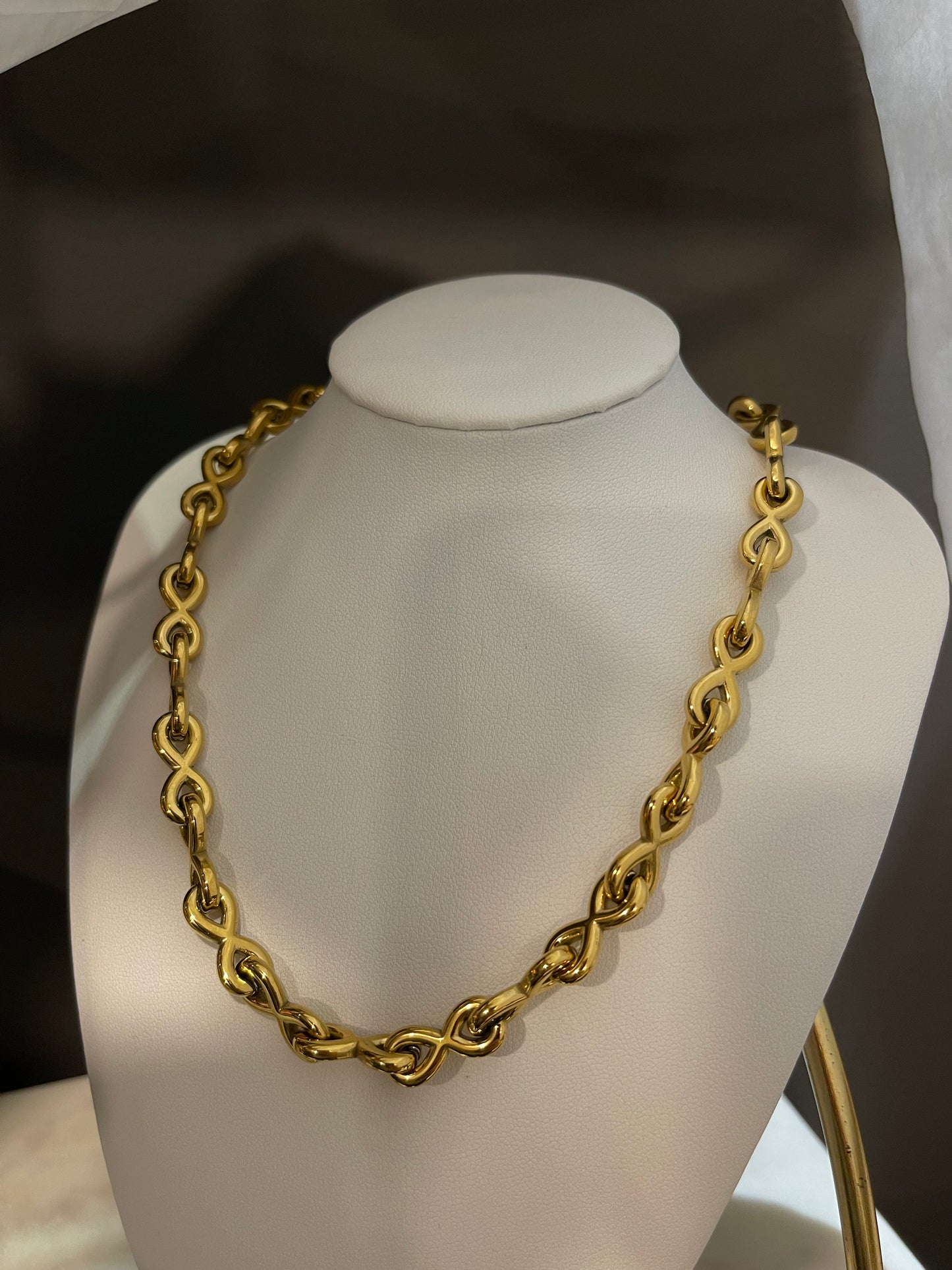 Collier Beverly ♾️