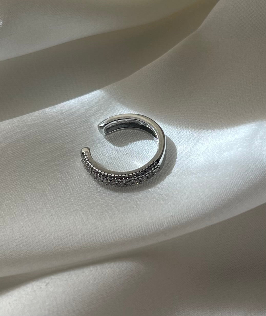 Earcuff  Glimmering
