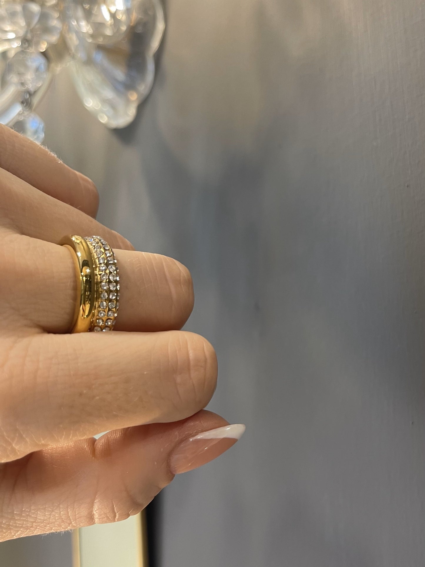 DOUBLE ZIRCON STONES