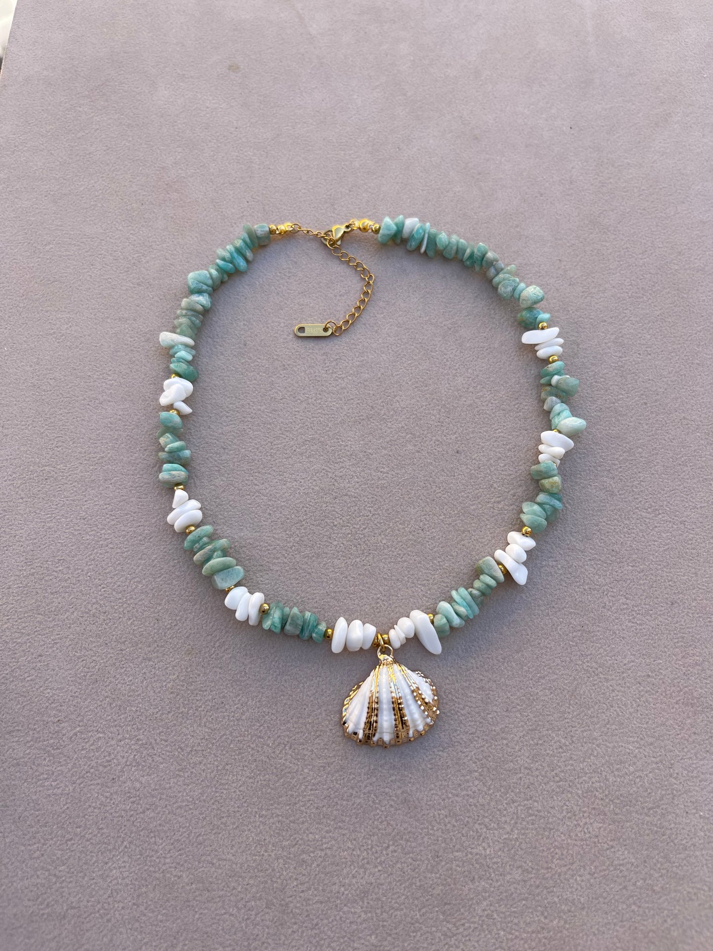 Seyshell necklace