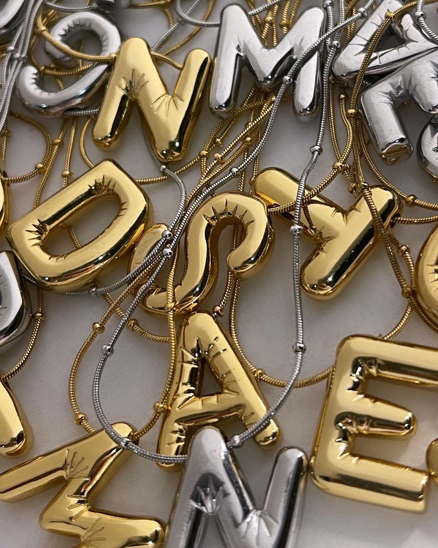 Collana iniziale Baloon GOLD