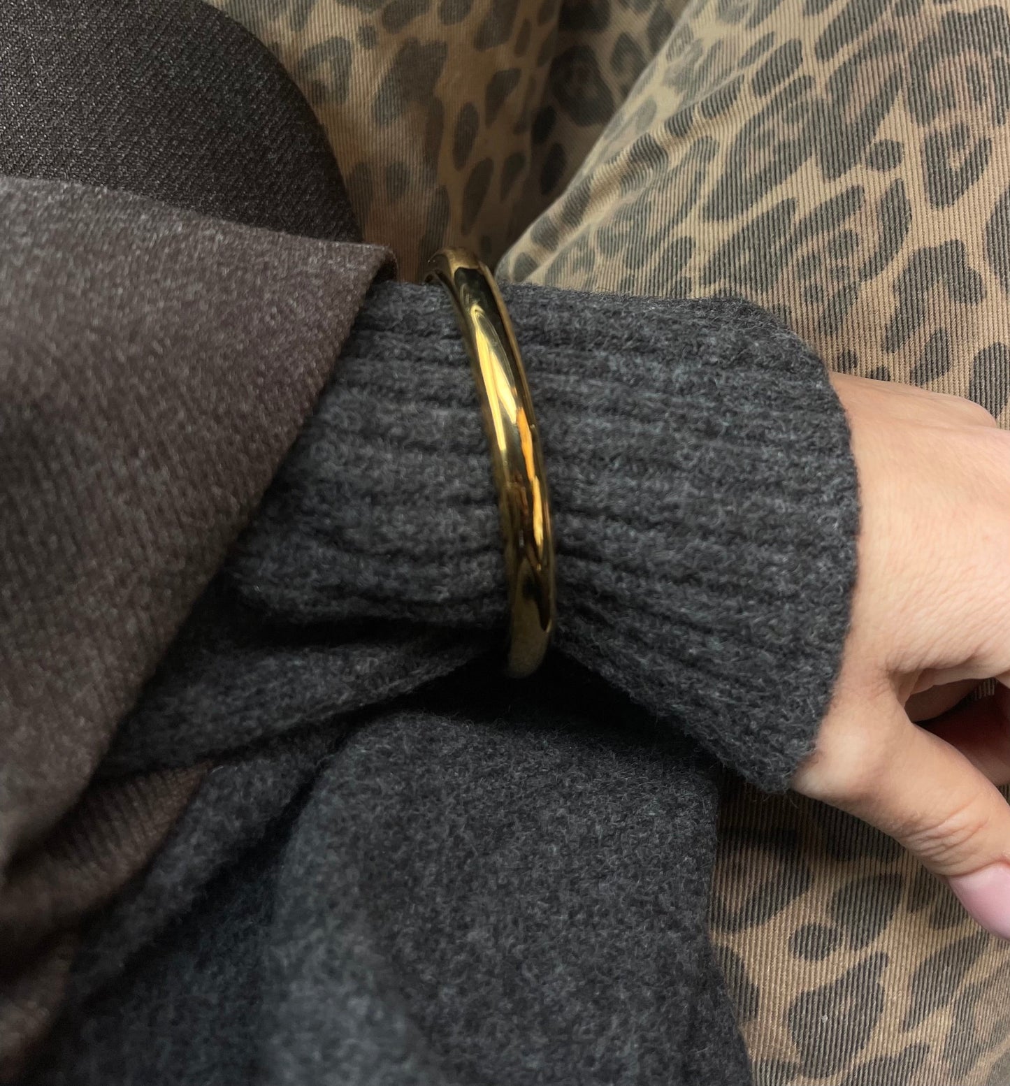 Bangle bold