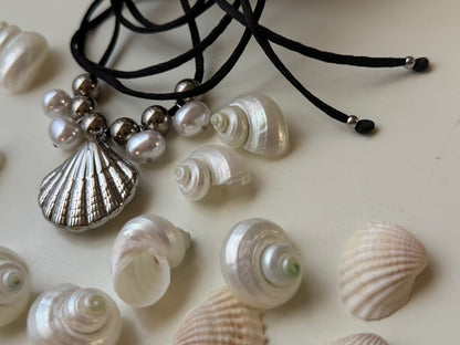 CHOKER Conchiglia & Perle