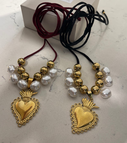 Choker Cuore sacro perle