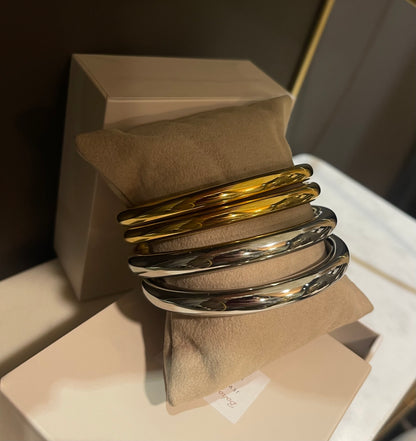 Bangle bold
