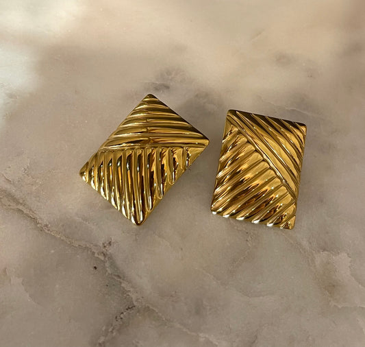 RetróChic earrings