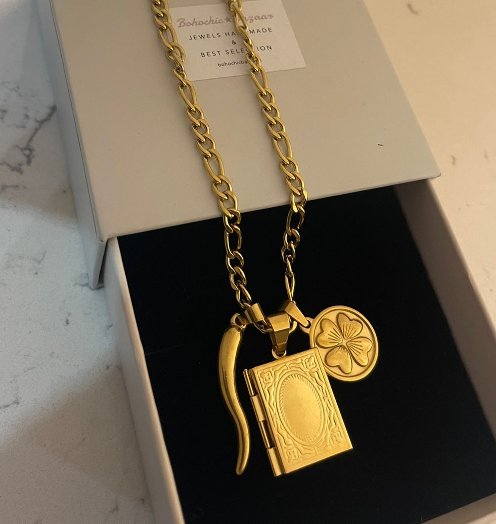 Legend Necklace
