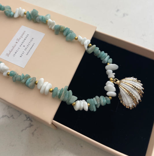 Seyshell necklace