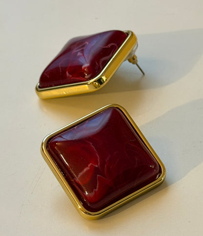 Vintage  Square Button