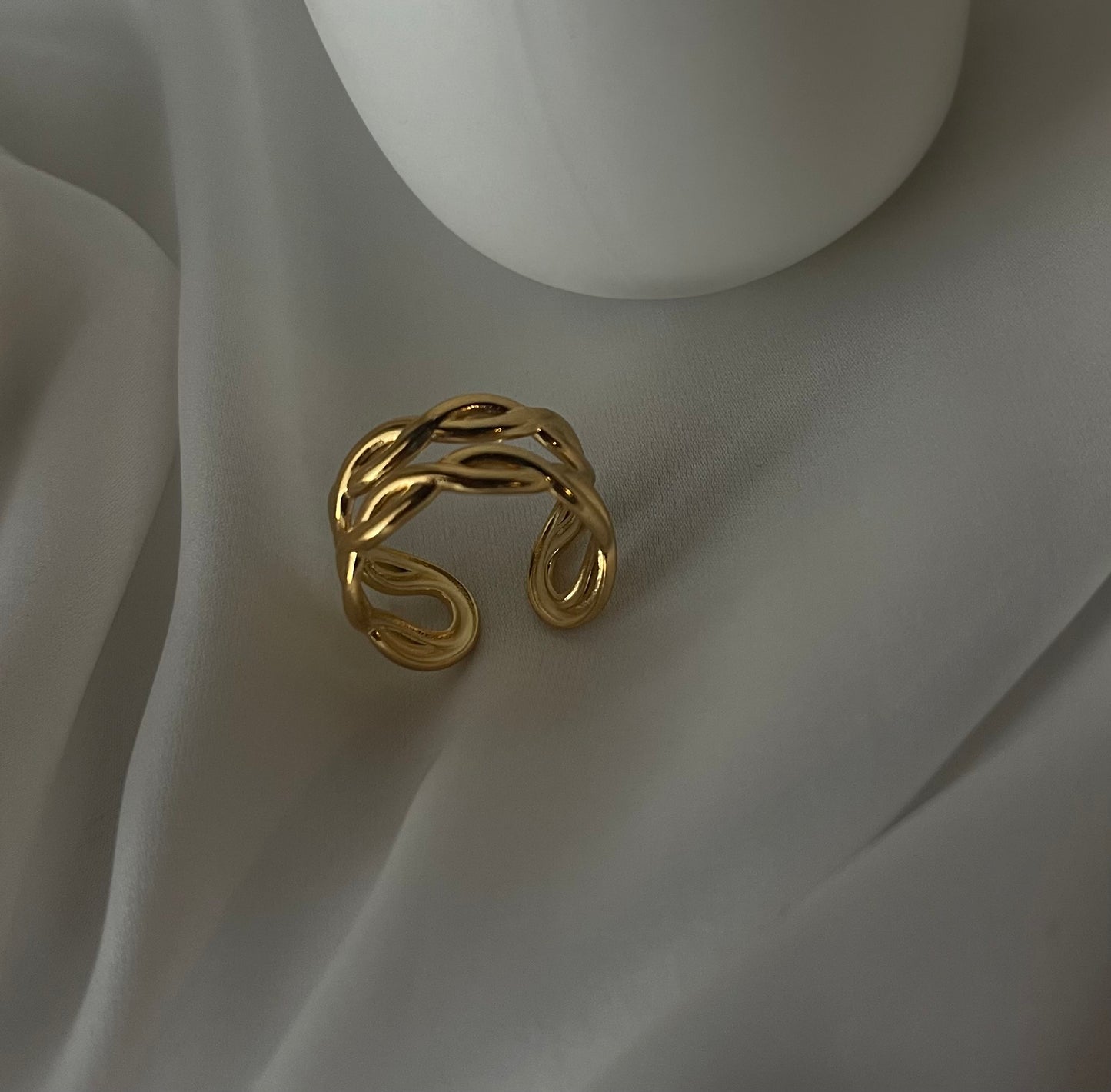 Anello Shill
