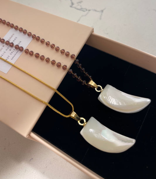 Collana Corno Madreperla