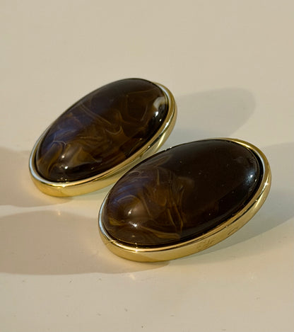 Vintage Oval Button
