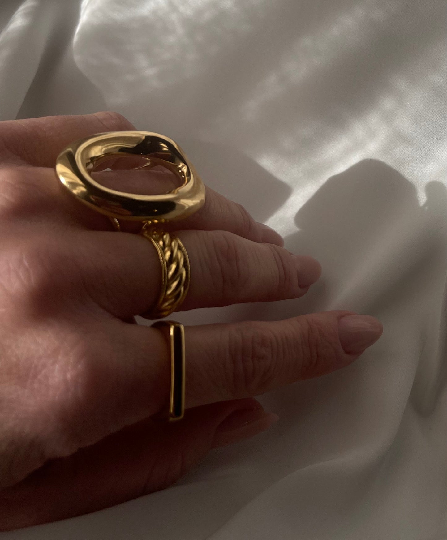 Anello Luce Ombra