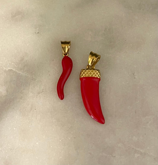 Cornetto rosso smaltato