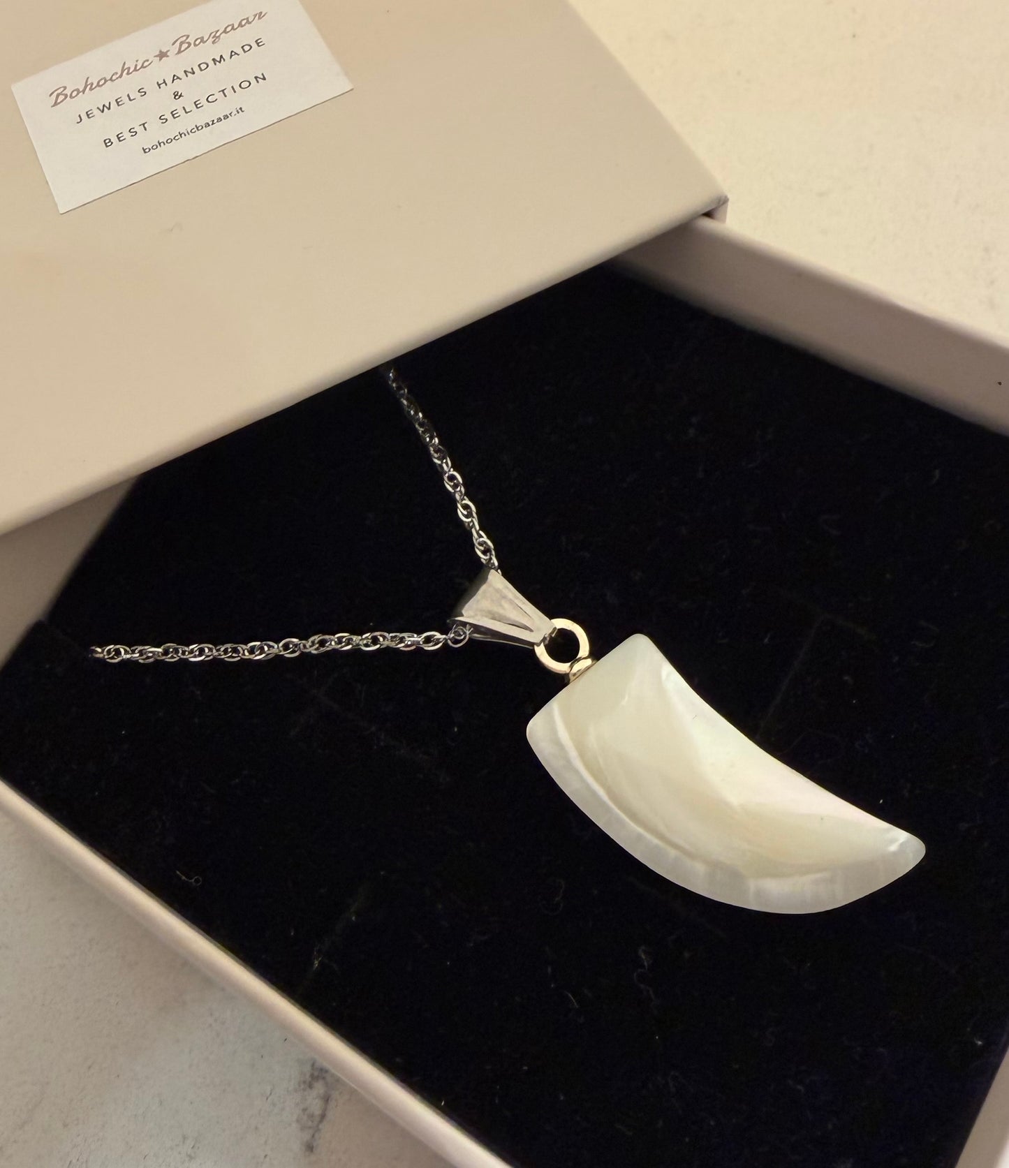 Collana CORNO MADREPERLA