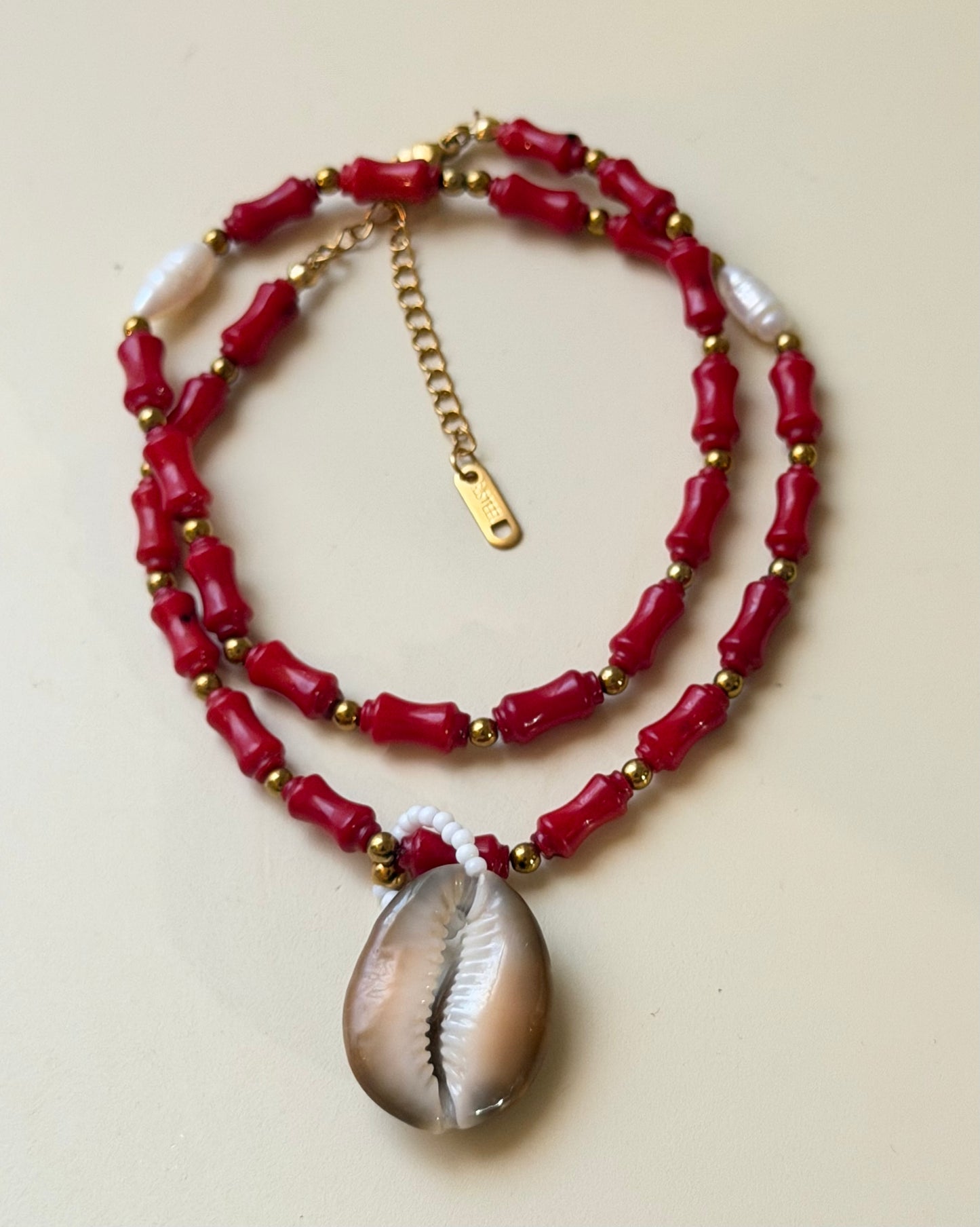 Fuera Necklace