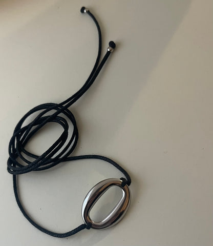 Oval Choker