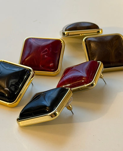 Vintage  Square Button