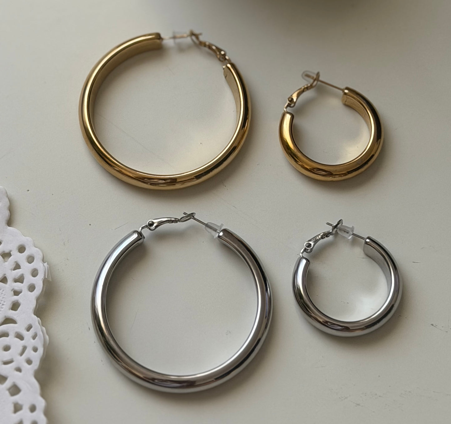 Hoops AMELIA