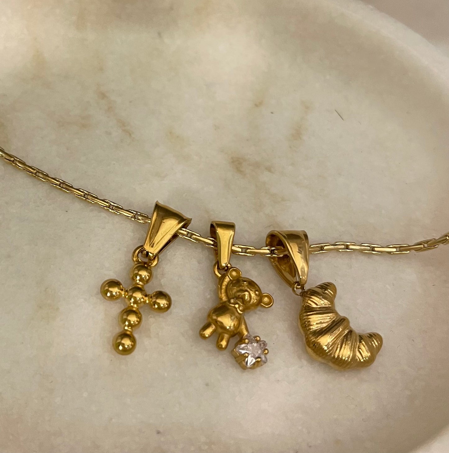 Collana catena semirigida