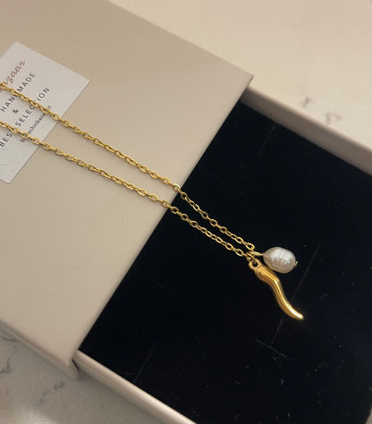 Collana cornetto perla