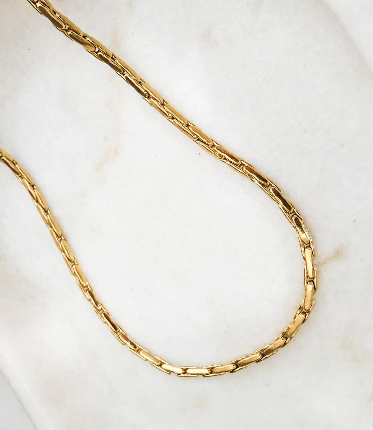 Collana semirigida segmentata