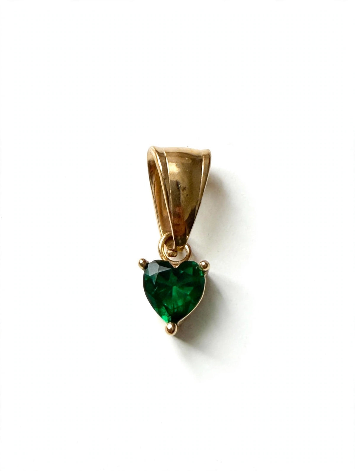 Cuore Diamond Colors