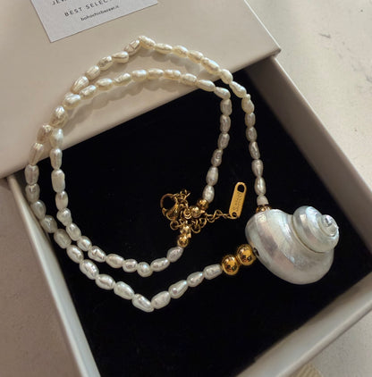 AGUA BLANCA necklace