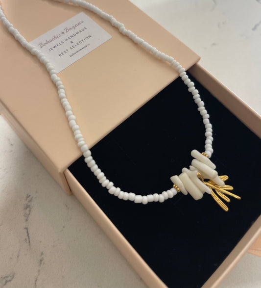 Palmas necklace