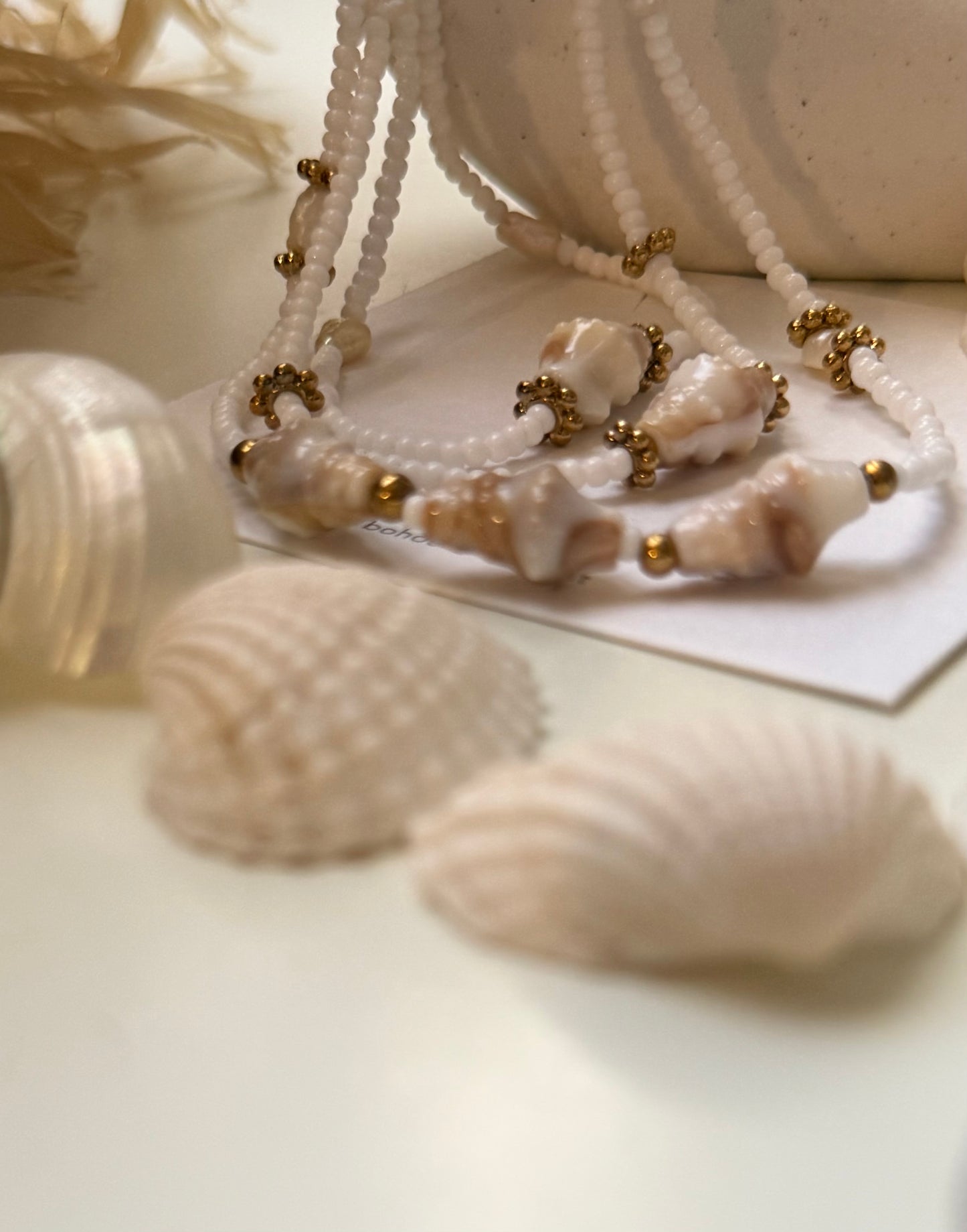 White Paradise Necklace